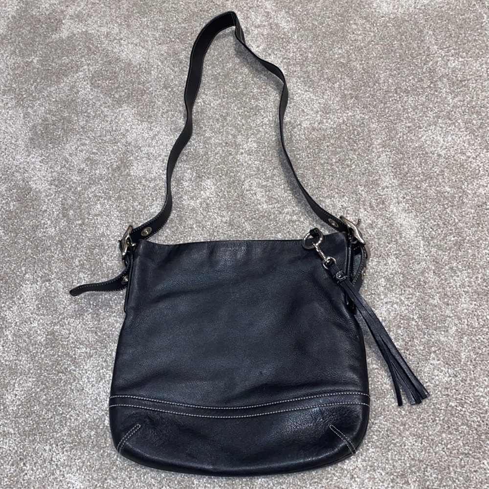 Vintage Coach 1415 Black Leather Legacy Slim Tassel Purse - Picture 2 of 10